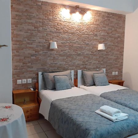 Studios Prevena Adamantas  Buitenkant foto