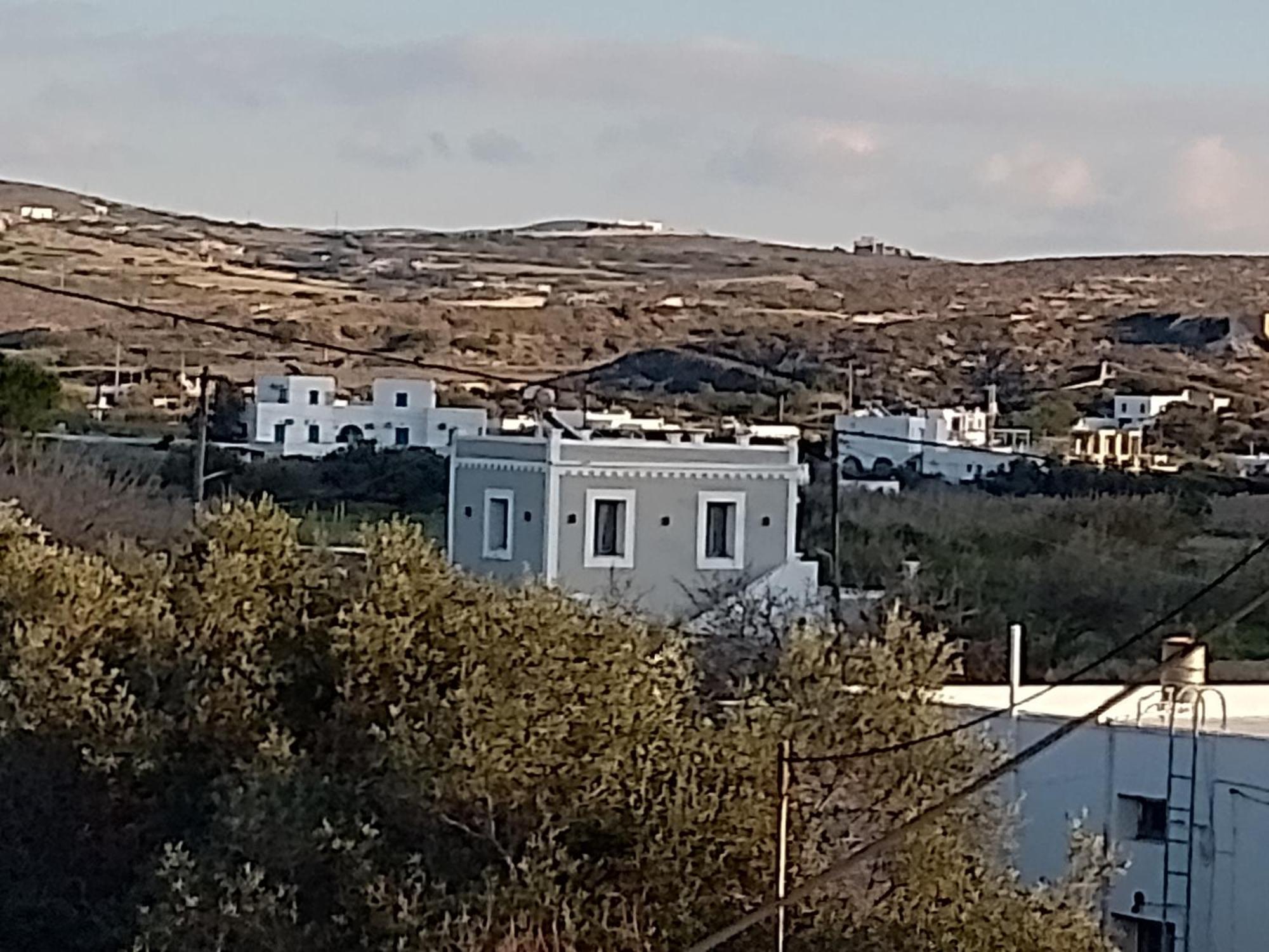 Studios Prevena Adamantas  Buitenkant foto