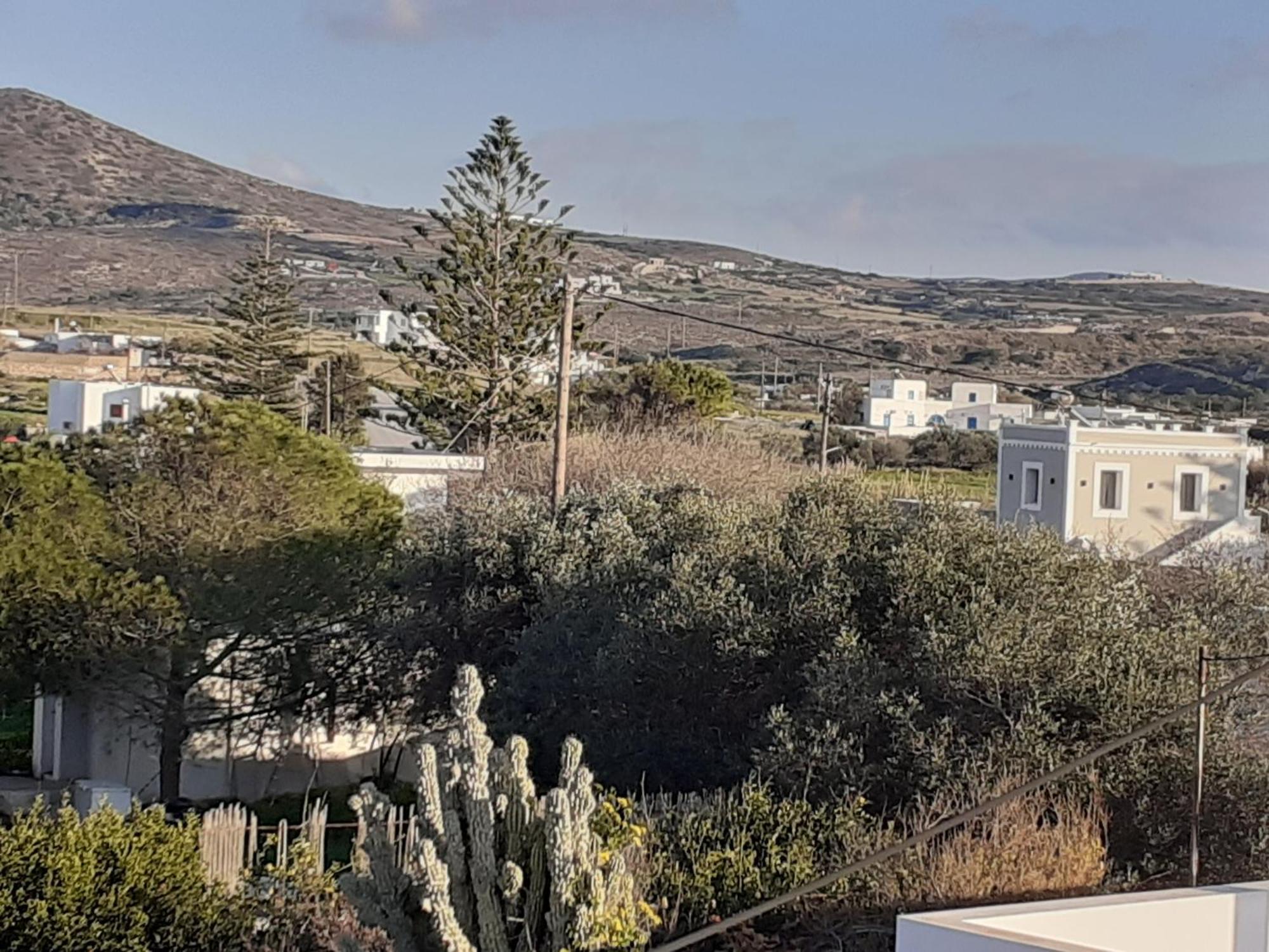 Studios Prevena Adamantas  Buitenkant foto
