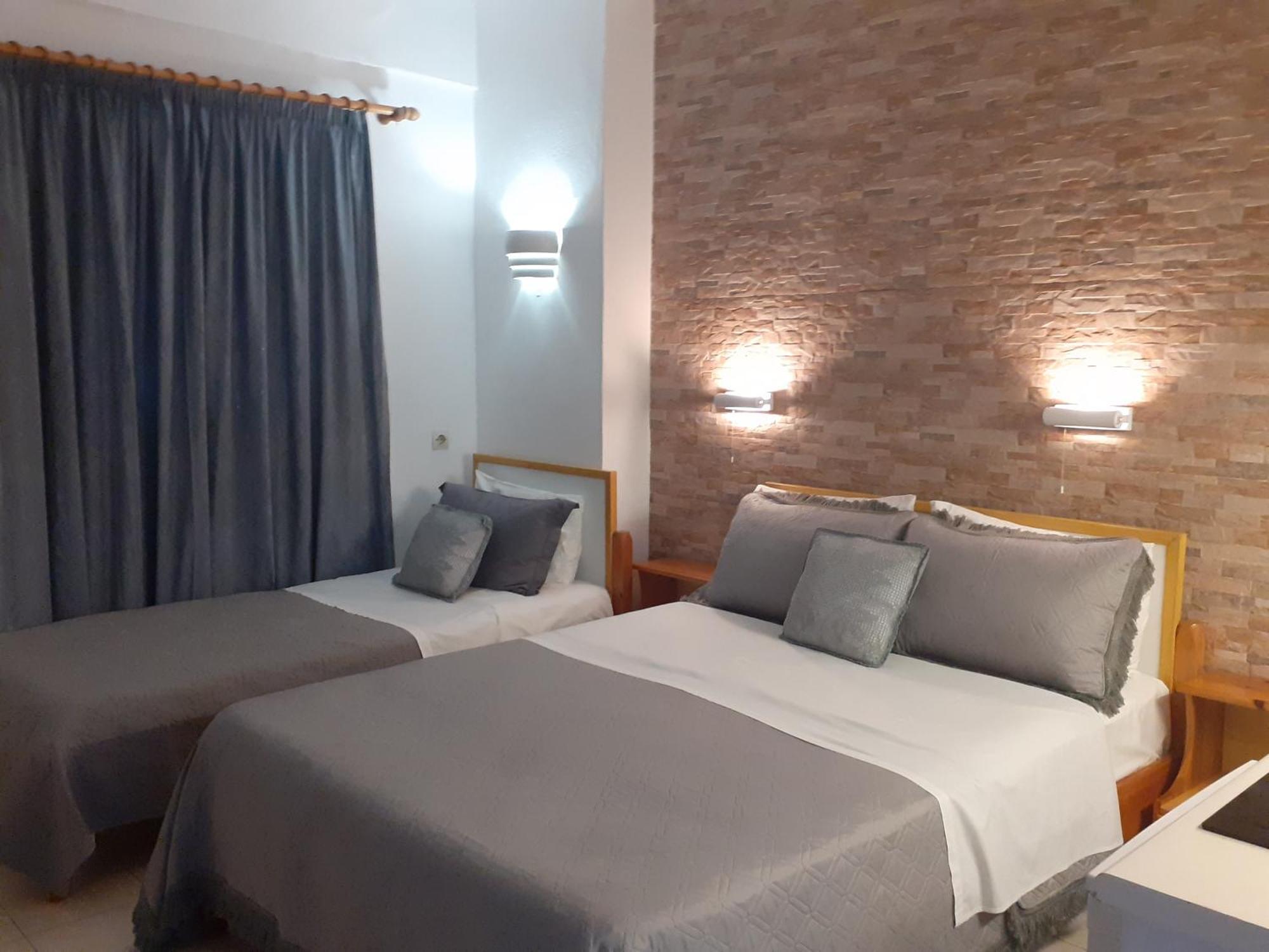 Studios Prevena Adamantas  Buitenkant foto